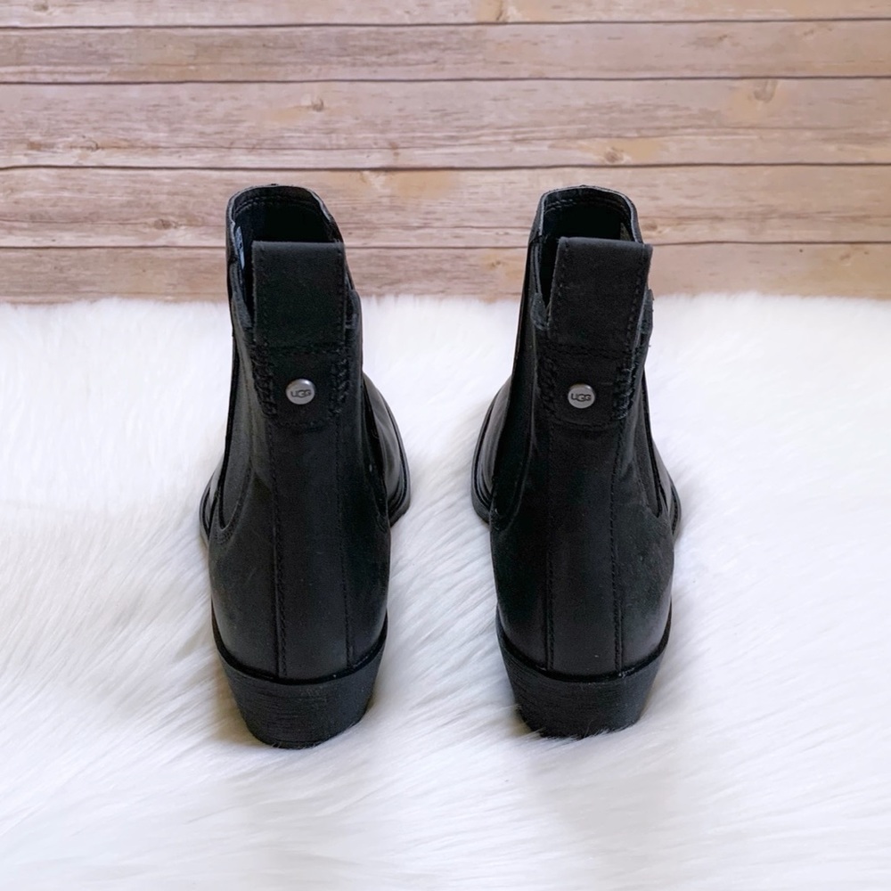 UGG Emmeth Black Leather Chelsea Booties - Picture 5 of 9